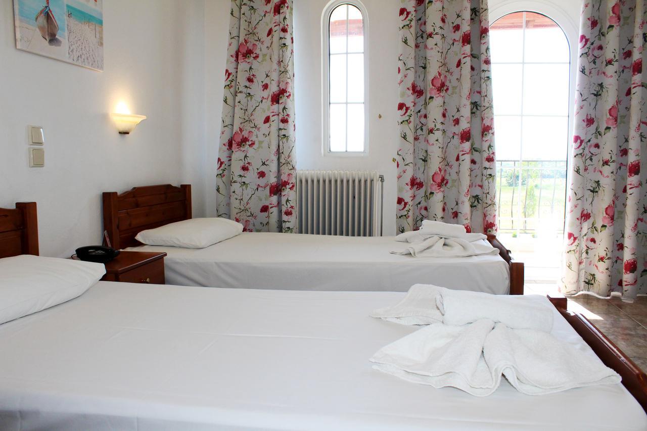 Adriani Inn Paralía Extérieur photo