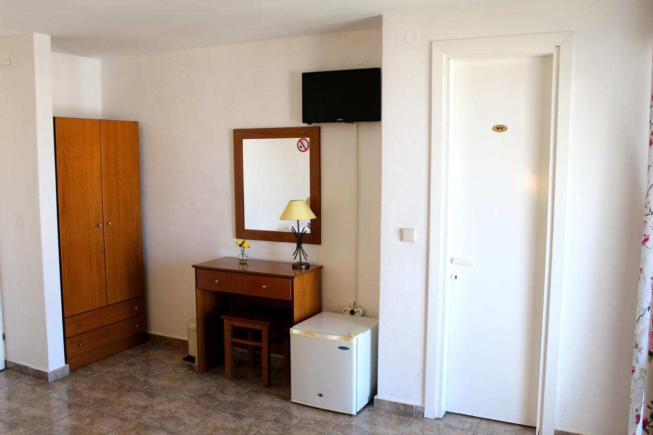 Adriani Inn Paralía Extérieur photo