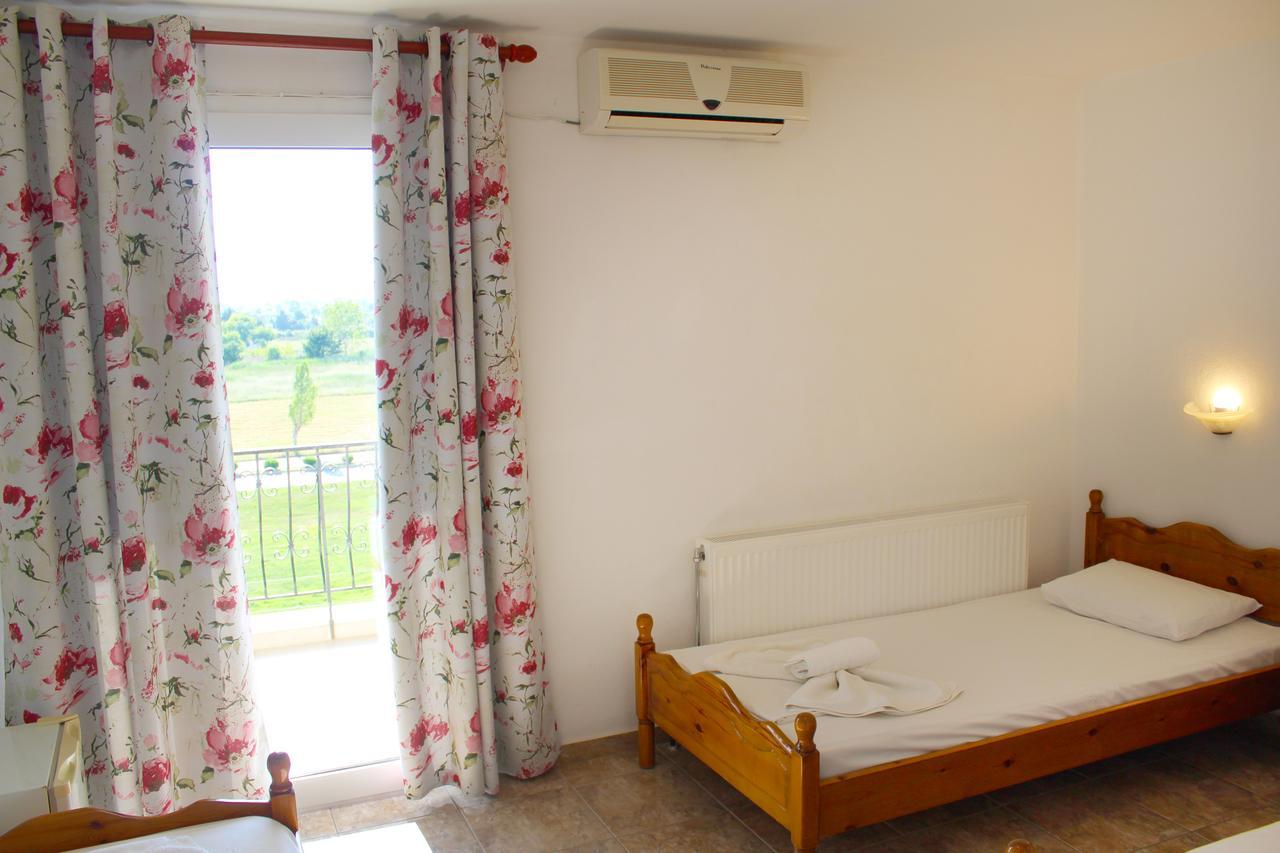 Adriani Inn Paralía Extérieur photo